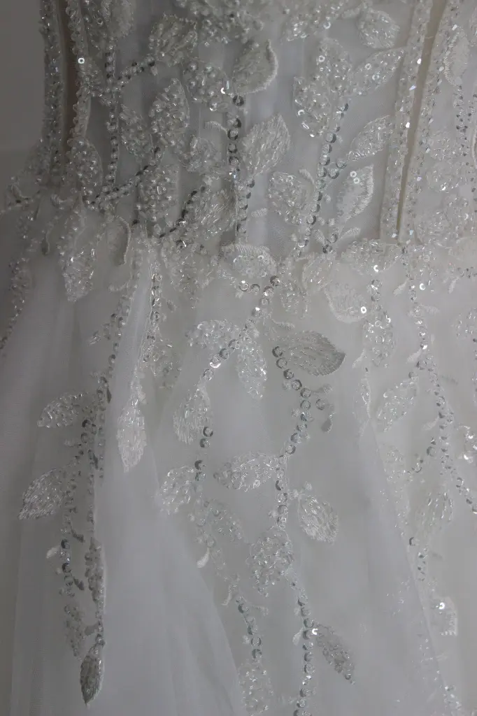 Brautkleid-Aria-1100-2.webp